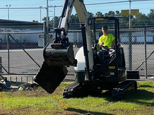 A team member from the Darlington Stone Construction